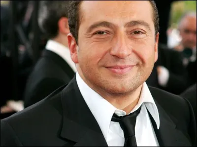 Ah y te piquent pas les moustiques là-bas, y t'empalent !