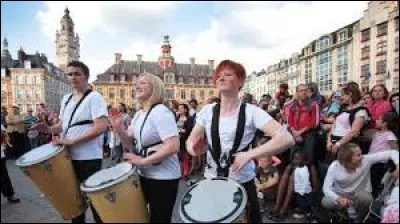 Cette fête a lieu à travers le monde le 21 juin.