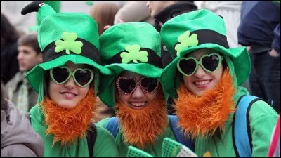 Le vert est mis en avant, l'Irlande est à l'origine de cette fête.