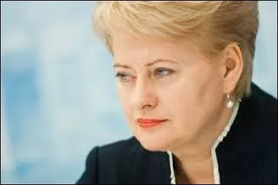 Depuis 2009, Dalia Grybauskaitė préside la Lituanie. Des trois pays baltes, c'est celui qui se trouve...