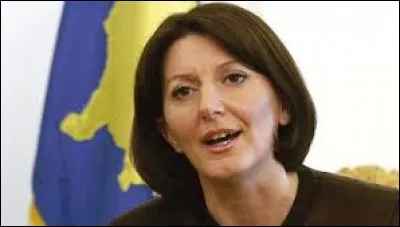 Atifete Jahjaga a présidé le Kosovo de 2011 à 2016. Où se trouve le siège du gouvernement de cet État ?