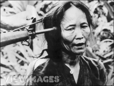 Juin : Qui a mis sa carrière entre parenthèses pendant quatre ans pour montrer son opposition à la guerre du Vietnam ?