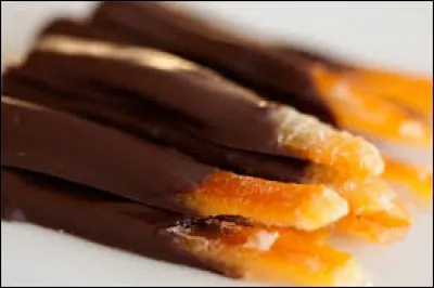 Avec le café, on mange...