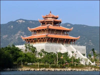 Dans quel pays se situe Quanzhou ?