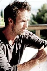 Comment s'appelle-t-il en vrai ?