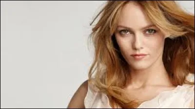 Vanessa Paradis a-t-elle les dents du bonheur ?