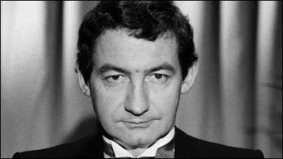 Double V.C. Fields a écrit : Quelqu'un qui n'aime pas les enfants ne peut pas être tout à fait mauvais. Je ne sais pas si monsieur Fields a raison. Tout ce que je sais, c'est que ...