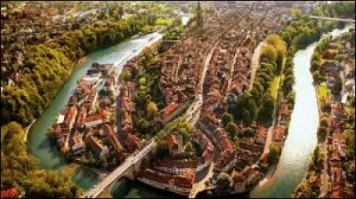 Berne est la capitale la/l'...