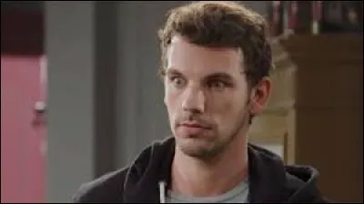 Quel homme sorti avec Barbara est mort ?