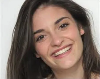 O&ugrave; Sabrina vivait-elle, avant ?