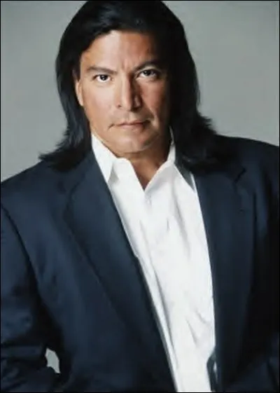 Qui joue le rôle de Billy Black ?