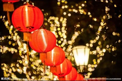 En Chine, la fête des lanternes marque la fin des festivités du Nouvel An.