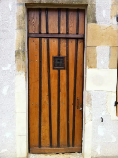 Si je vous dis : « Clos pour une affaire de murs », vous répondez :