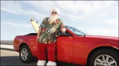 Parfois, papa Noël s'autorisait une petite virée en solo, au volant de sa décapotable rouge, pressé d'aller surfer sur les vagues déferlantes...