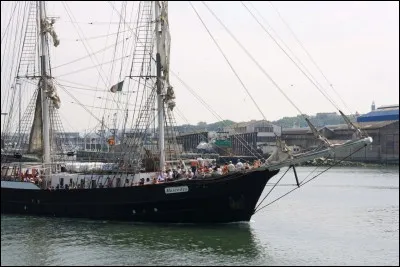 Quelle est cette fête qui se déroule à Boulogne-sur-Mer en juillet ?