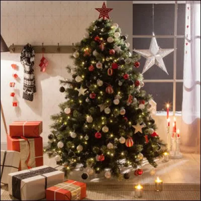 Je suis un film choral qui se passe le 31 décembre, je regorge d'acteurs très connus comme Robert De Niro, Zac Efron ou encore Ashton Kutcher. Je m'inscris dans la même veine que "Valentine's Day" , du même réalisateur. Je suis...