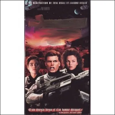 Alors que, bien sûr, « Starship Troopers » est devenu...