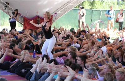 Le Wanderlust Yoga Festival - Comme l'évoque le titre, ce festival est centré sur le yoga, la détente et la relaxation, le tout sur fond de décor paradisiaque au bord de la mer. Où ce rendez-vous anti-stress se trouve-t-il ?