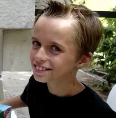 Dans quelle ville Squeezie (Lucas Hauchard) est-il né ?