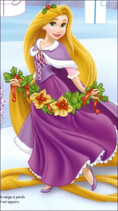 Quelle princesse apporte ici une jolie guirlande de fleurs pour décorer le sapin ?