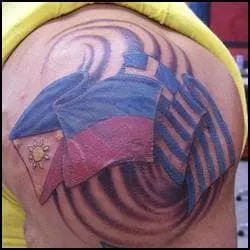 A qui appartient ce tatouage ?