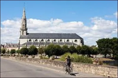 Nous partons en Bretagne, &agrave; Riantec. Ville de l'arrondissement de Lorient sur les bords de la petite mer de G&acirc;rves, elle se situe dans le d&eacute;partement ...