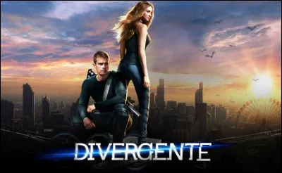 Qui est l'auteure de la saga "Divergente" ?
