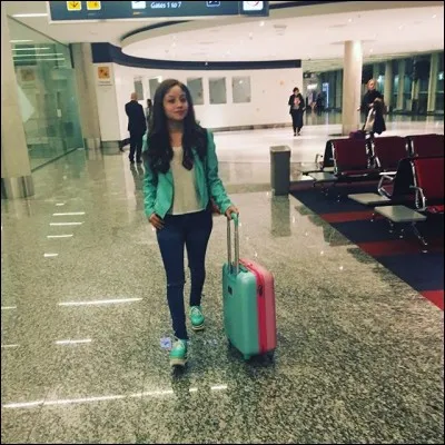 Que fait Karol Sevilla pendant son temps libre ?