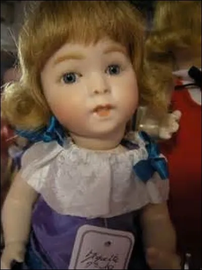 Laquelle de ces propositions répond à la définition suivante : se dit d'un visage frais et rebondi ?