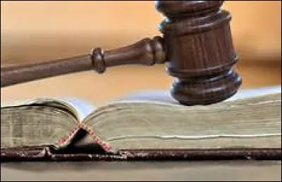 En droit, quelle est la bonne orthographe de ce type d'acte ?