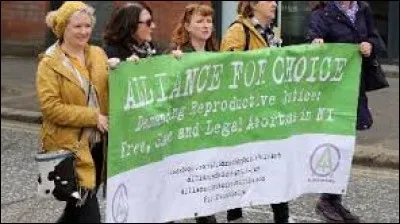 Sur quel continent 98 % des avortements ne sont-ils pas médicalisés ?