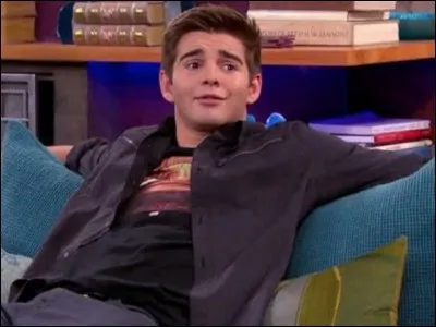 Comment s'appelle Jack Griffo dans la série ?