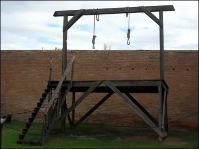 Que pend-on quand on fête un emménagement dans un nouvel appartement ou une nouvelle maison ?