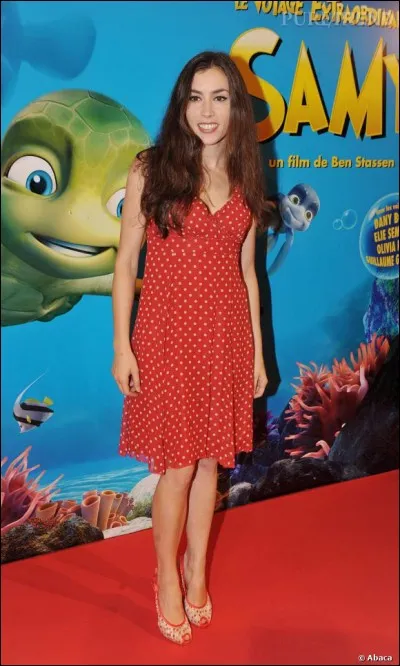 Née le 1er janvier 1980, elle est la plus jeune de notre liste. Cette chanteuse a été deux fois, en 2007 et en 2010, récompensée comme interprète féminine de l'année aux victoires de la musique. De qui s'agit-il ?