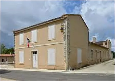 Nous sommes maintenant dans la Vienne, à Champniers. Nous nous trouvons dans l'ancienne région ...