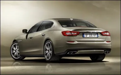 Quelle est la vitesse de pointe d'une Maserati Quattroporte ?