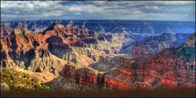 Dans quel pays se situe le Grand Canyon, cet ensemble formé par le temps ?