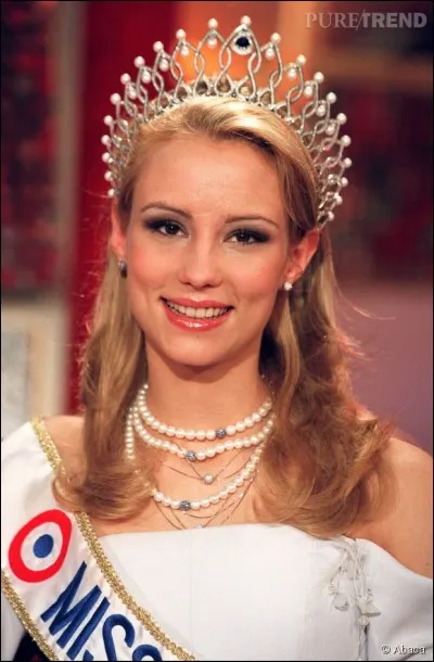 Élodie Gossuin est élue Miss France 2001. Les rumeurs concernant son appartenance à la gent féminine ont marqué son règne. Qui a lancé cette rumeur ?