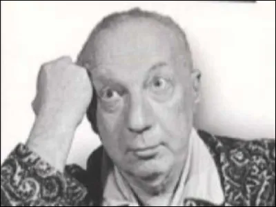 Le carré est un triangle qui a réussi, ...