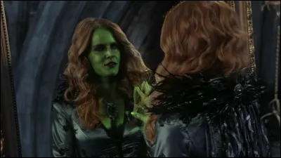 Dans la saison 3, avec qui Zélena a-t-elle un lien ?