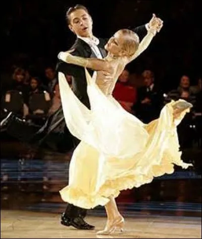 Laquelle de ces propositions d&eacute;signe une danse de soci&eacute;t&eacute; ?