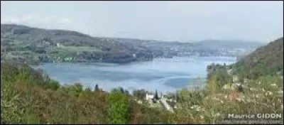 Que peut-on trouver &agrave; Charavines dans l'Is&egrave;re ?