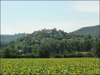 Dauphin est une commune française, située dans le département des Alpes-de-Haute-Provence. Comment appelle-t-on ses habitants ?