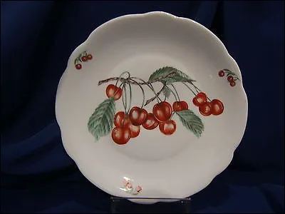 Et enfin les cerises cherchent un gâteau pour les épouser :