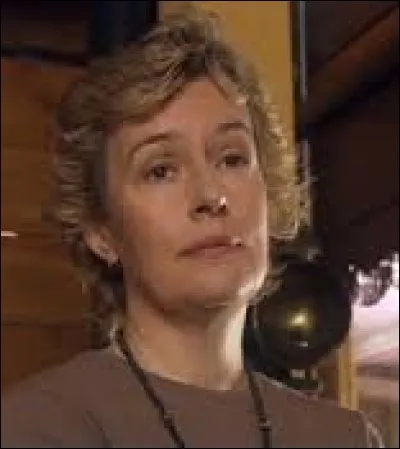 Comment s'appelle la mère du directeur ?