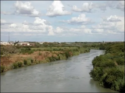 Quels sont les deux pays du continent am&eacute;ricain s&eacute;par&eacute;s par le Rio Bravo ?