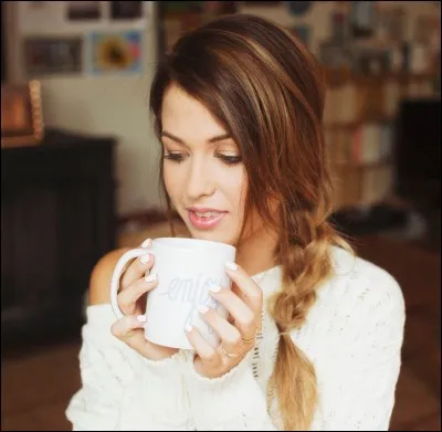 (Enjoyphoenix) Combien Marie a-t-elle de frères et surs ?