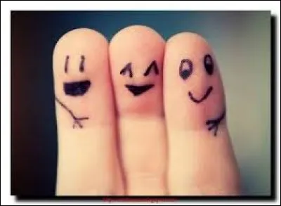 Quand tu es avec tes amis :