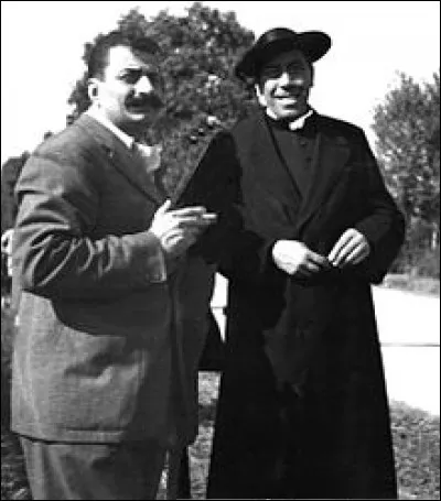 17e : Film franco-italien avec Fernandel en acteur principal. Le succès a engendré une suite mais qui, comme la plupart des seconds volets, n'a pas aussi bien marché que celui-ci :