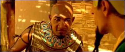 11e : Film adapté d'une bande dessinée, le carton a été immédiat. Il faut dire que le casting était impressionnant et les répliques sont devenues cultes.